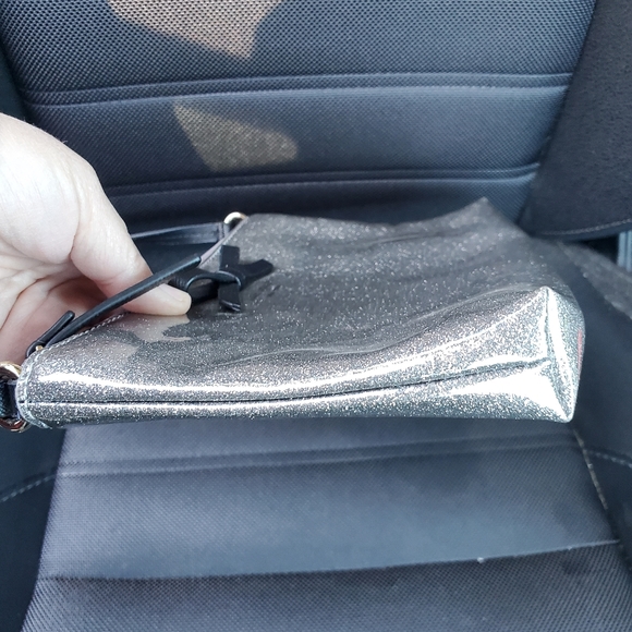 NWOT, Kate Spade New York Army Mavis street Silver/ Gray glitter crossbody bag - Picture 7 of 12